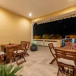 Karmen - Poolhouse Appartement