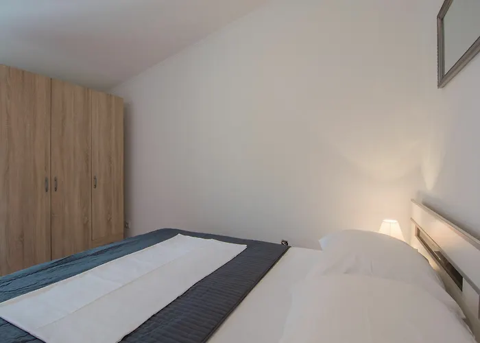 アパート Karmen - Poolhouse *